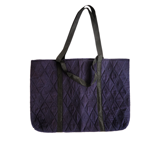 ELEGUSHI QUILTED TOTE